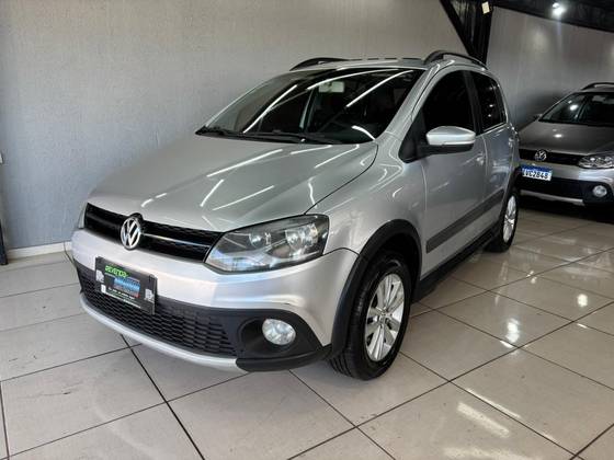 VOLKSWAGEN CROSSFOX 1.6 MI FLEX 8V 4P MANUAL